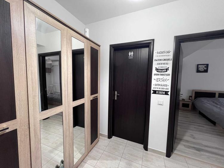 Garsonieră decomandată în Central