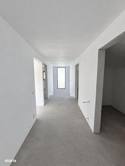 Casă cu 4 camere în Domnești