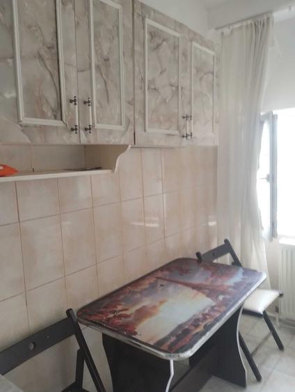 Garsonieră decomandată în Exterior Vest