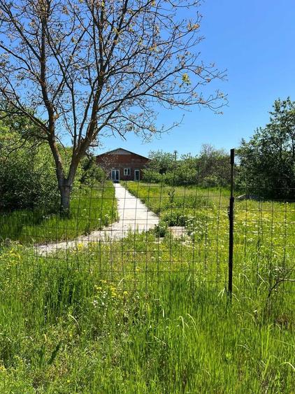 Casă cu 3 camere în Varlaam