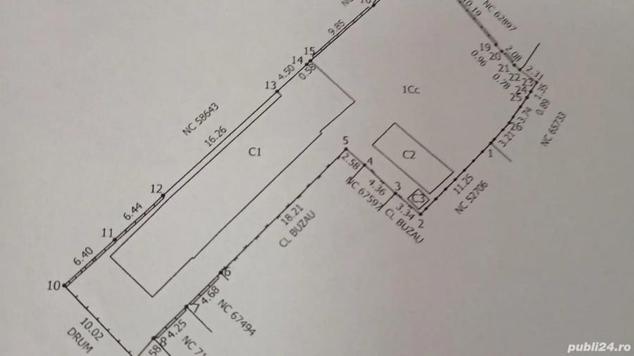 Casă cu 4 camere cu Teren 710 Mp în Central