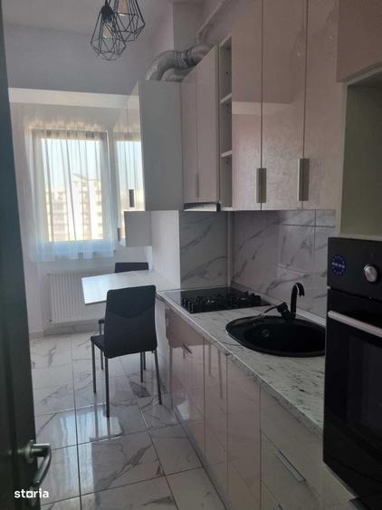 Apartament cu 2 camere decomandat, mobilat în Est