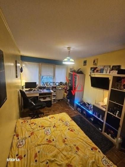 Apartament cu 3 camere decomandat în Basarabia