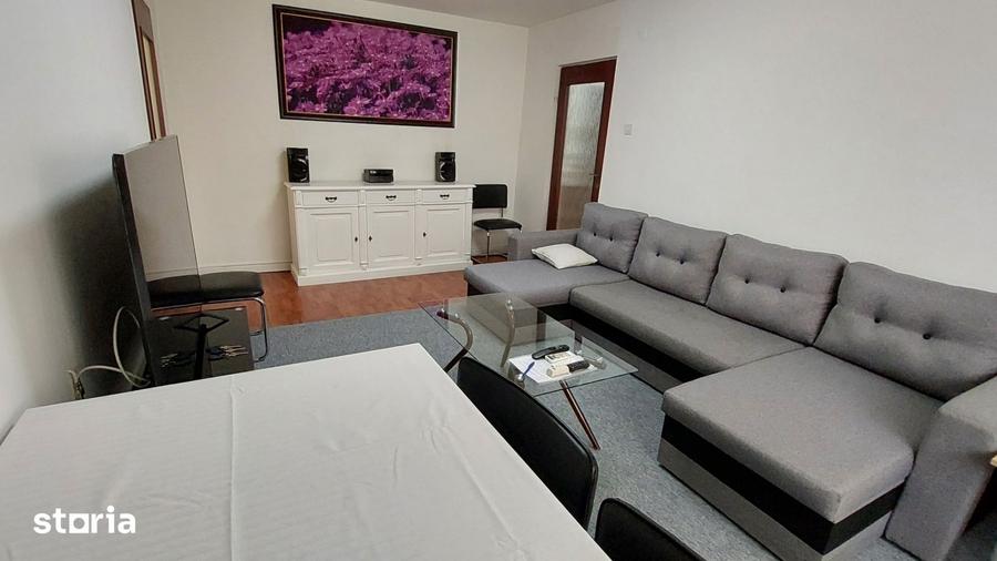 Apartament cu 2 camere decomandat în Moșilor