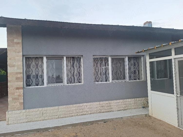 Casă cu 3 camere cu Teren 485 Mp în Frătești