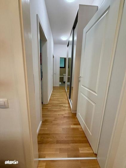 Apartament cu 3 camere semidecomandat în 13 Septembrie