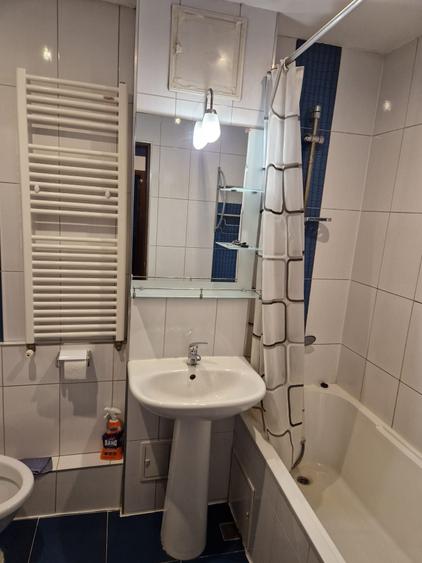 Apartament cu 2 camere decomandat în Ludoș