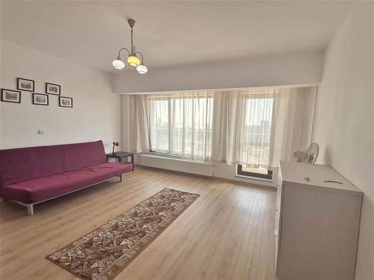 Apartament cu 2 camere decomandat în Pajura