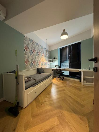 Apartament cu 3 camere în Universitate