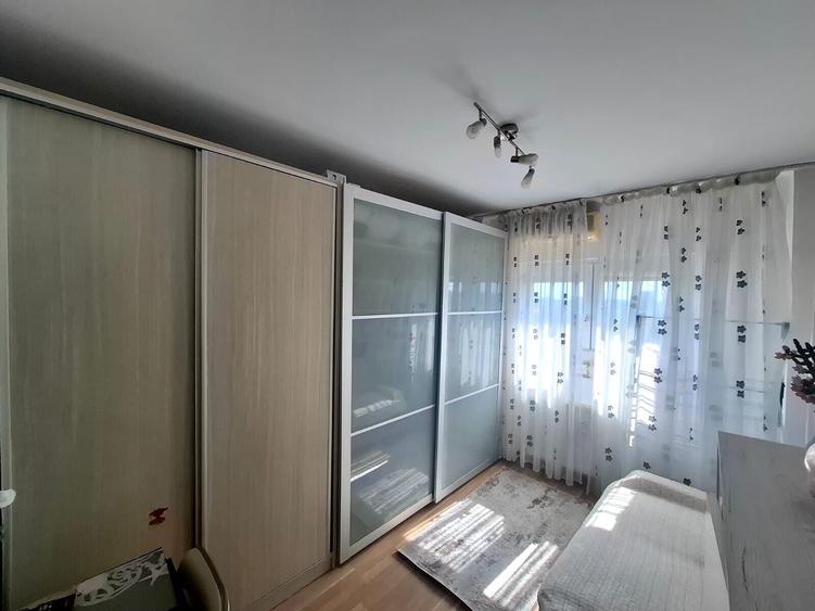 Apartament cu 4 camere decomandat în Nicolae Grigorescu