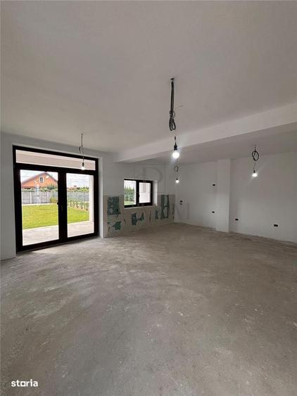 Duplex Spatios, Mosnita Noua, Locatie Excelenta, Curte Amenajata - 4