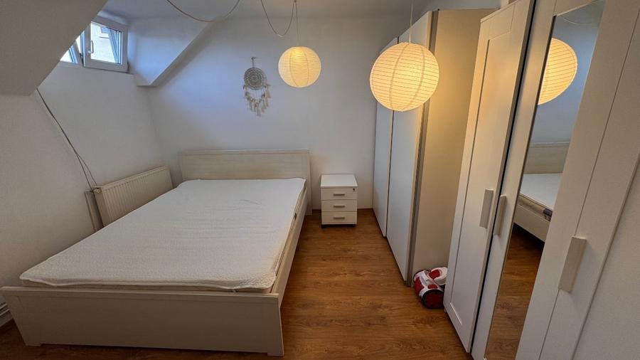 Apartament cu 2 camere semidecomandat, mobilat în Universitate