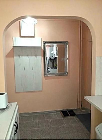 Apartament cu 2 camere semidecomandat în Ultracentral