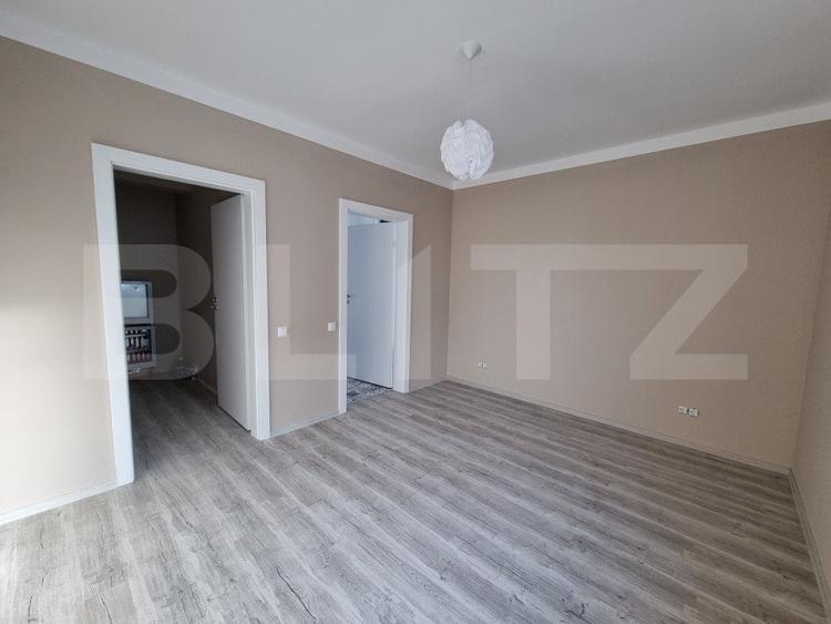 Casă individuală cu 4 camere cu Canalizare în Dezmir