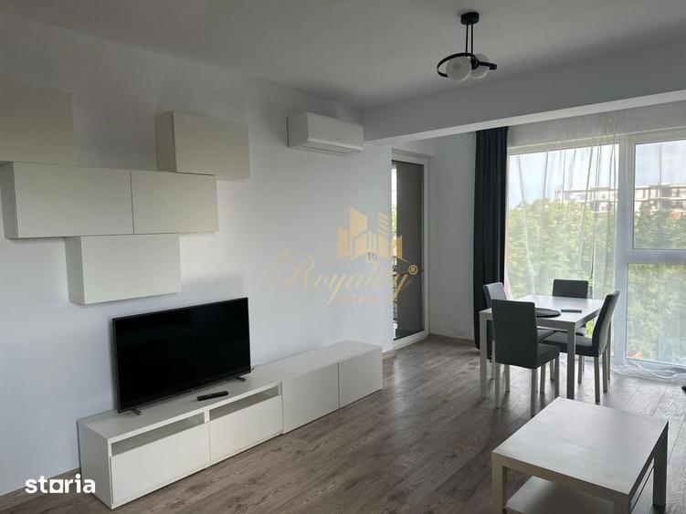 Apartament cu 2 camere, mobilat în Est