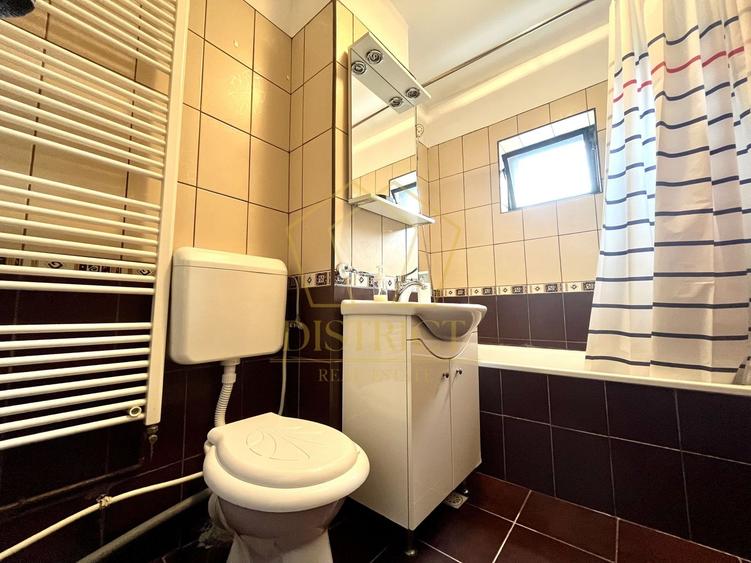 Apartament cu 2 camere decomandat, mobilat în Complex Studențesc