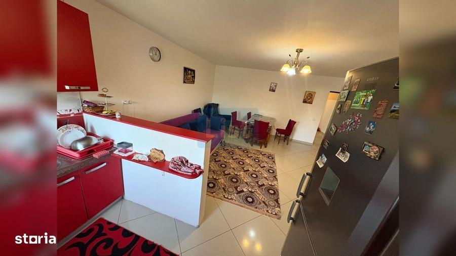 Casă cu 4 camere în Stăncești