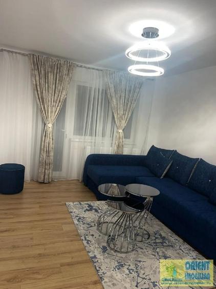 Tomis Nord, Ciresica, de vanzare, 2 camere, gaze, mobilat, renovat - 2