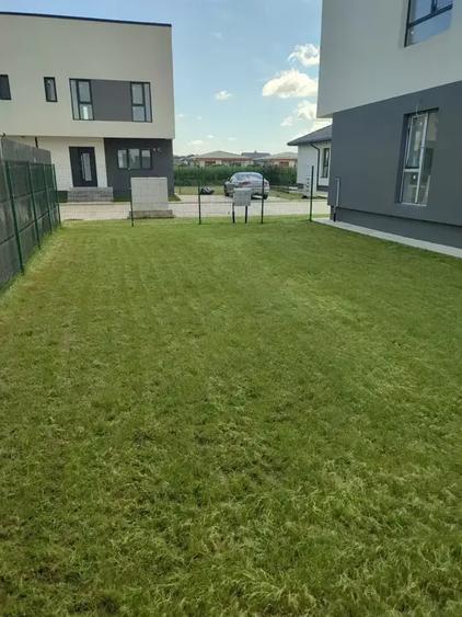 Vila 4 Camere P+1De Vanzare | Individuala  Complex Rezidential | Curte - 4