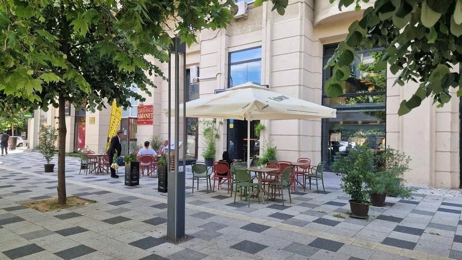Spațiu comercial, de 227 mp, în Decebal
