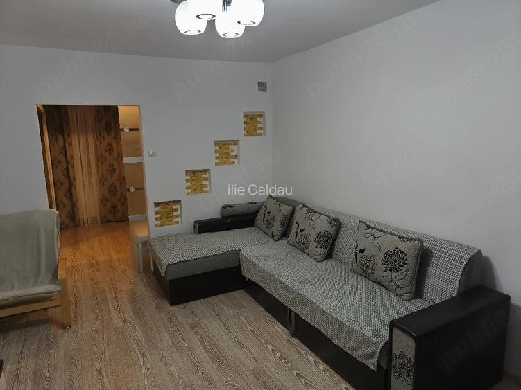Apartament cu 3 camere de inchiriat