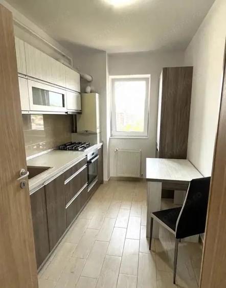 Apartament cu 2 camere decomandat în Răcădău