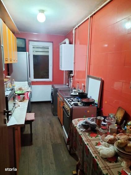 Apartament cu 3 camere în Griviței