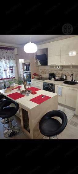 Apartament cu 2 camere decomandat în Intim
