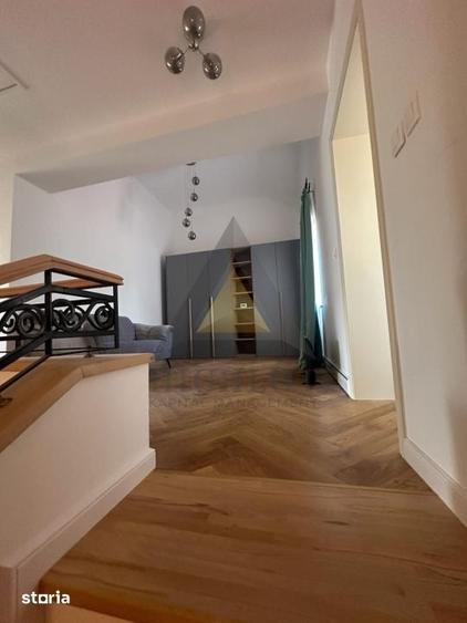 Casă cu 5 camere cu Teren 352 Mp în Nord
