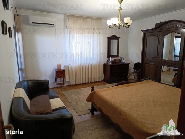 Casă cu 4 camere cu Teren 334 Mp în Bucureștii Noi