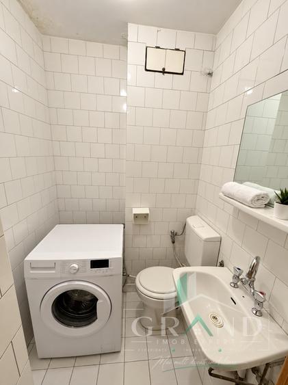 Apartament cu 3 camere decomandat, mobilat în Zorilor