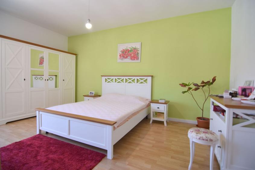 Casă individuală cu 4 camere cu Canalizare în Braytim