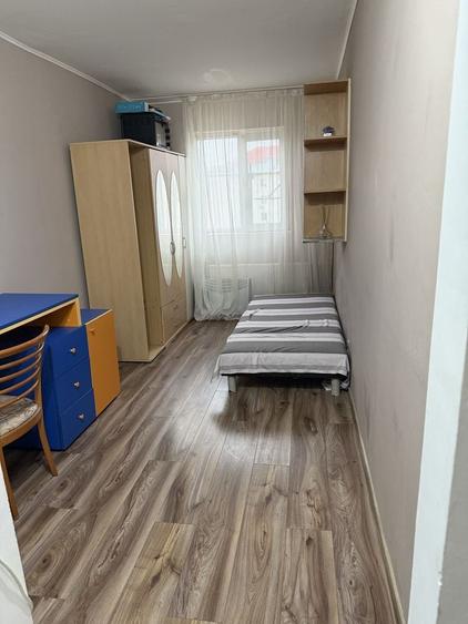 Garsonieră decomandată în Complex Studențesc