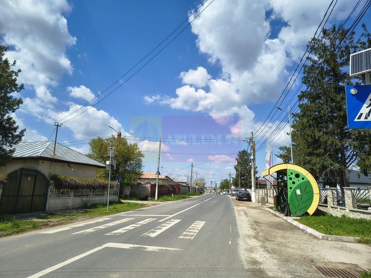 Teren Construcții intravilan de 3000 mp, în Poșta