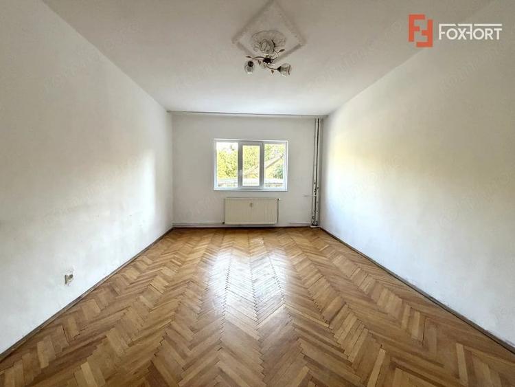 Apartament cu 2 camere decomandat, mobilat în Torontalului