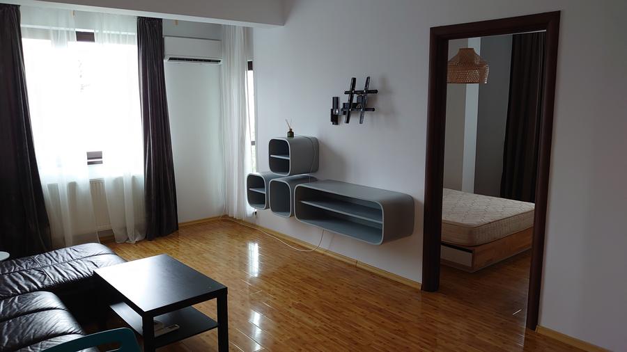 Apartament cu 2 camere semidecomandat în Bucureștii Noi
