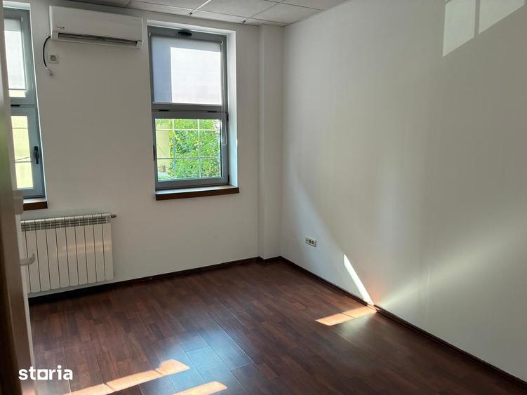 Spațiu comercial, de 180 mp, în Vitan