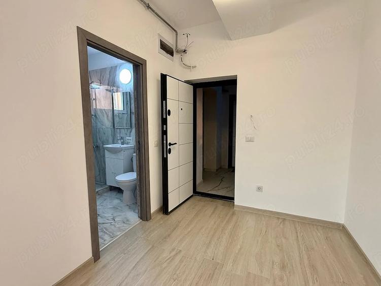 Garsonieră decomandată în Central
