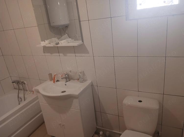 Casă cu Teren 400 Mp în Gârliște