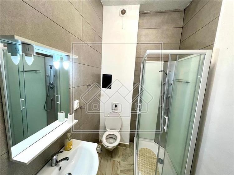 Apartament cu 2 camere nedecomandat în Exterior Sud