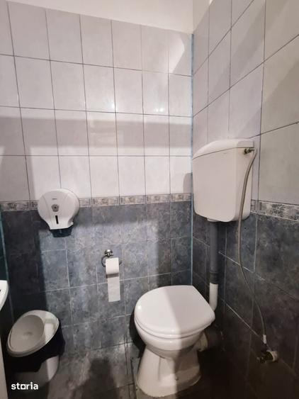 Spațiu comercial, de 130 mp, în Mărăței