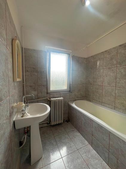 Apartament cu 2 camere nedecomandat în Tătărași