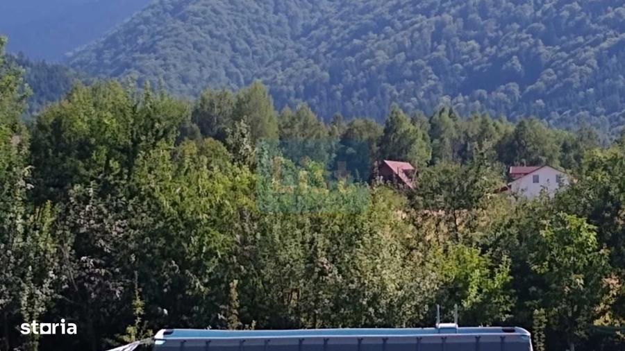 Casă cu 4 camere în Dejani