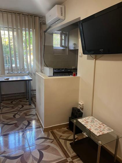 Apartament cu 2 camere semidecomandat în Șagului