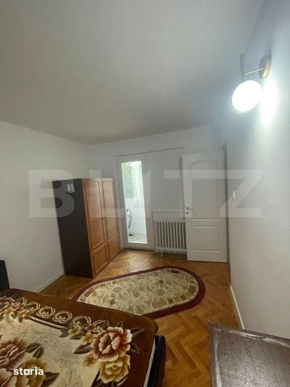 Apartament cu 3 camere decomandat în Sud