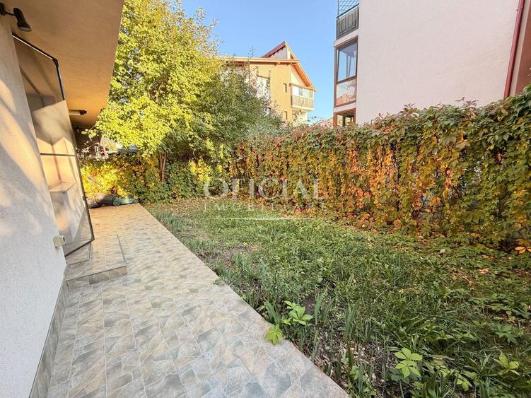 Apartament cu 2 camere semidecomandat în Florești