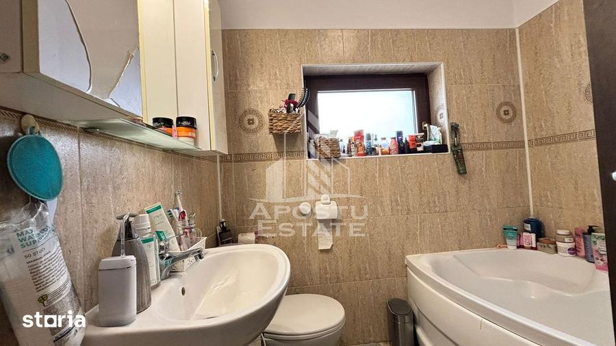 Casă cu 4 camere cu Canalizare în Calea Urseni