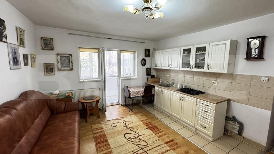 Apartament 2 camere, 52 mp, zona Cetate-Piata - 2