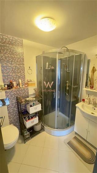 Apartament cu 3 camere nedecomandat în Lazaret
