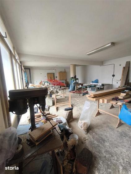 Casă cu 9 camere cu Teren 776 Mp în Ștefan cel Mare